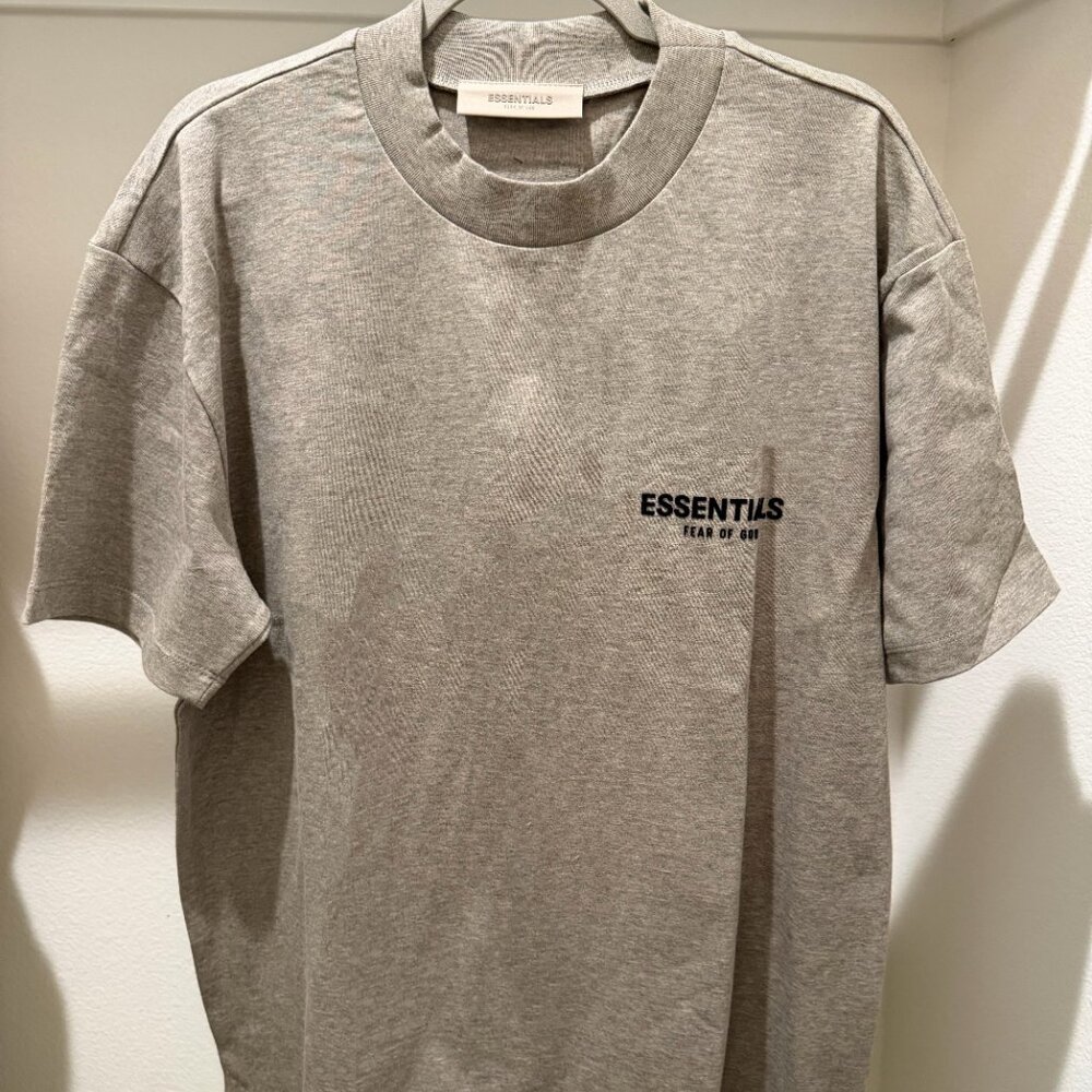 Combo Set Fear of God Essentials Dark Oat T-shirt & Shorts BNWT Authentic ✅ - Picture 2 of 9